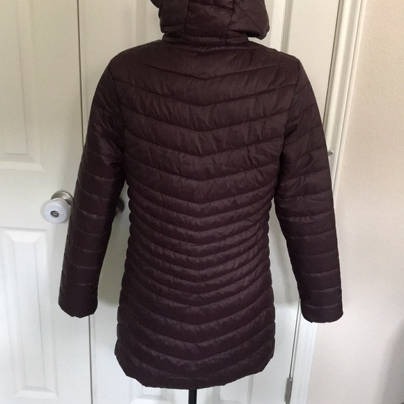 New Balance long jacket, size M - Picture 7 of 10